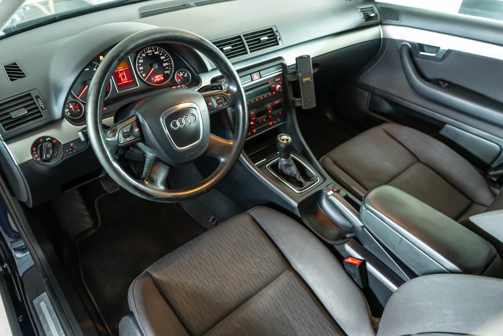 Audi A4 2.7 TDI - изображение 8