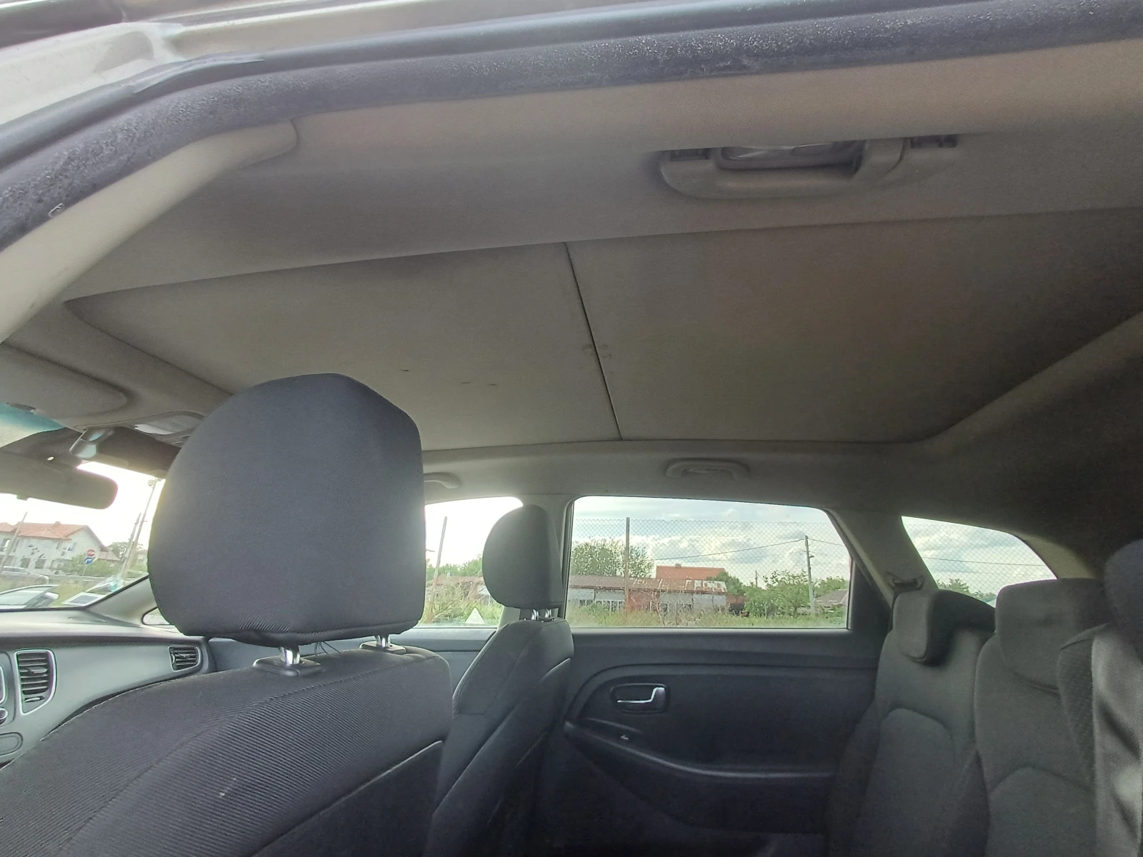 Kia Carens 1.7crdi-на части - изображение 6