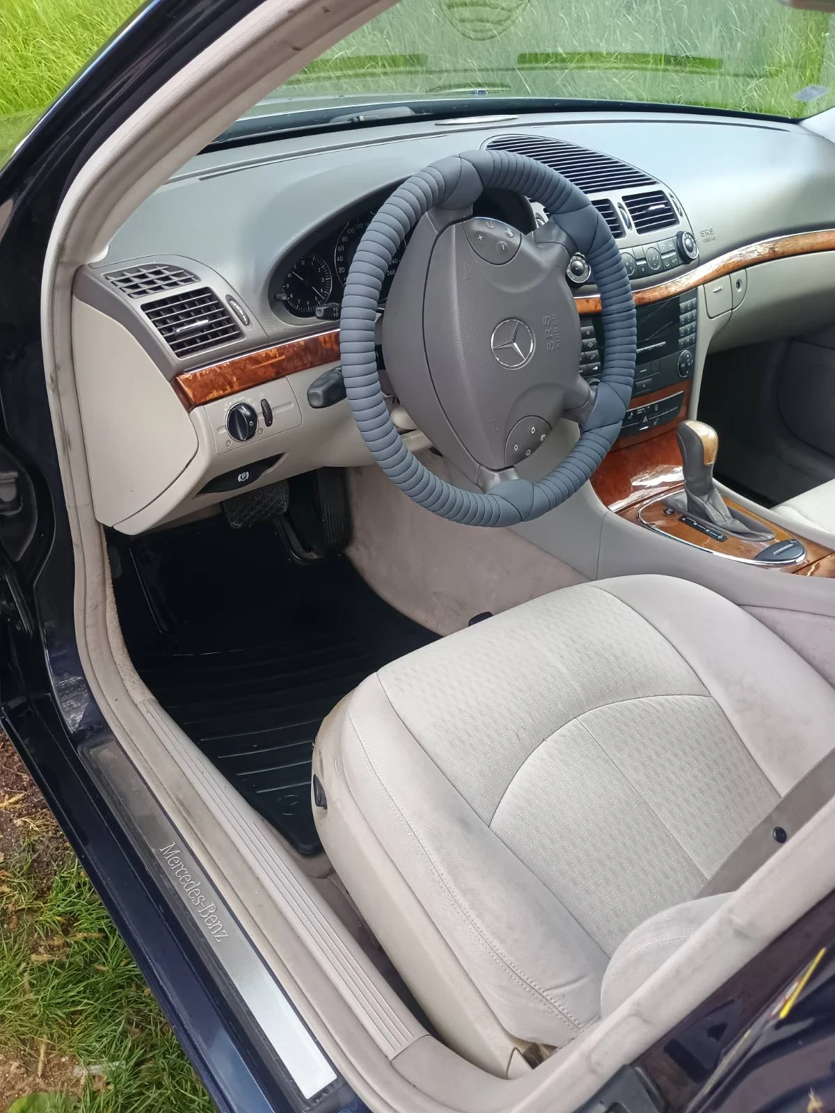 Mercedes-Benz E 270 CDI - изображение 8