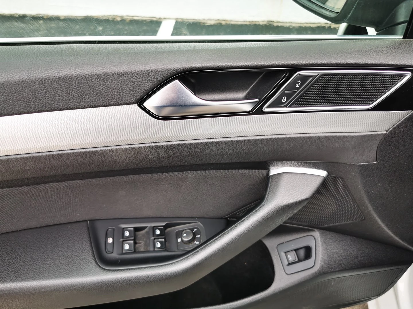 VW Passat VW Passat Var. Comfortline 2.0TDI SCR BMT | Mobile.bg — изображение 13