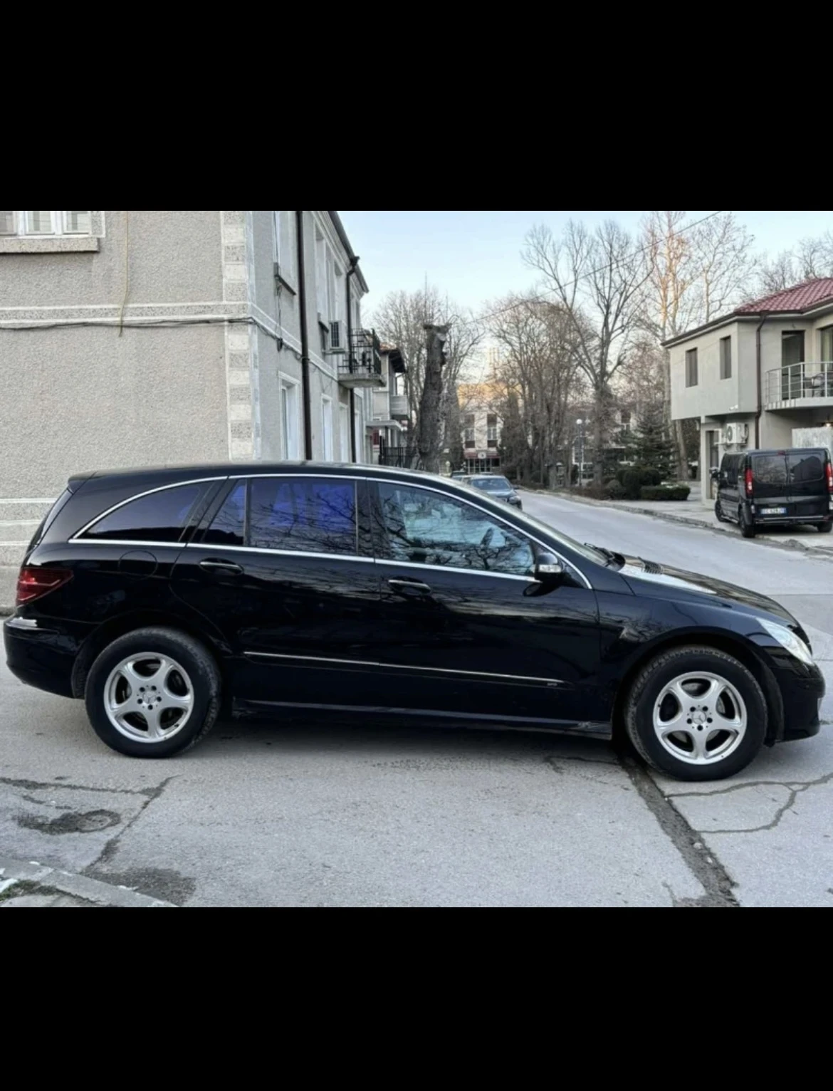 Mercedes-Benz R 320  - изображение 4