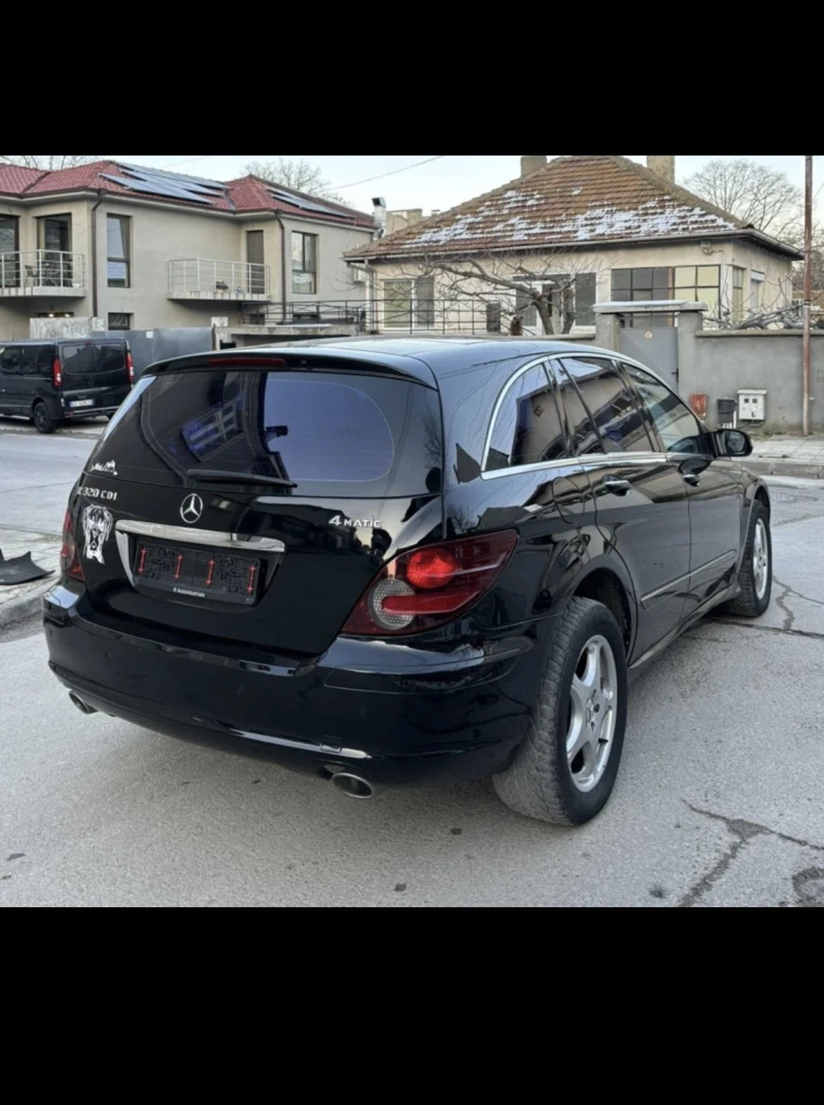 Mercedes-Benz R 320  - изображение 5