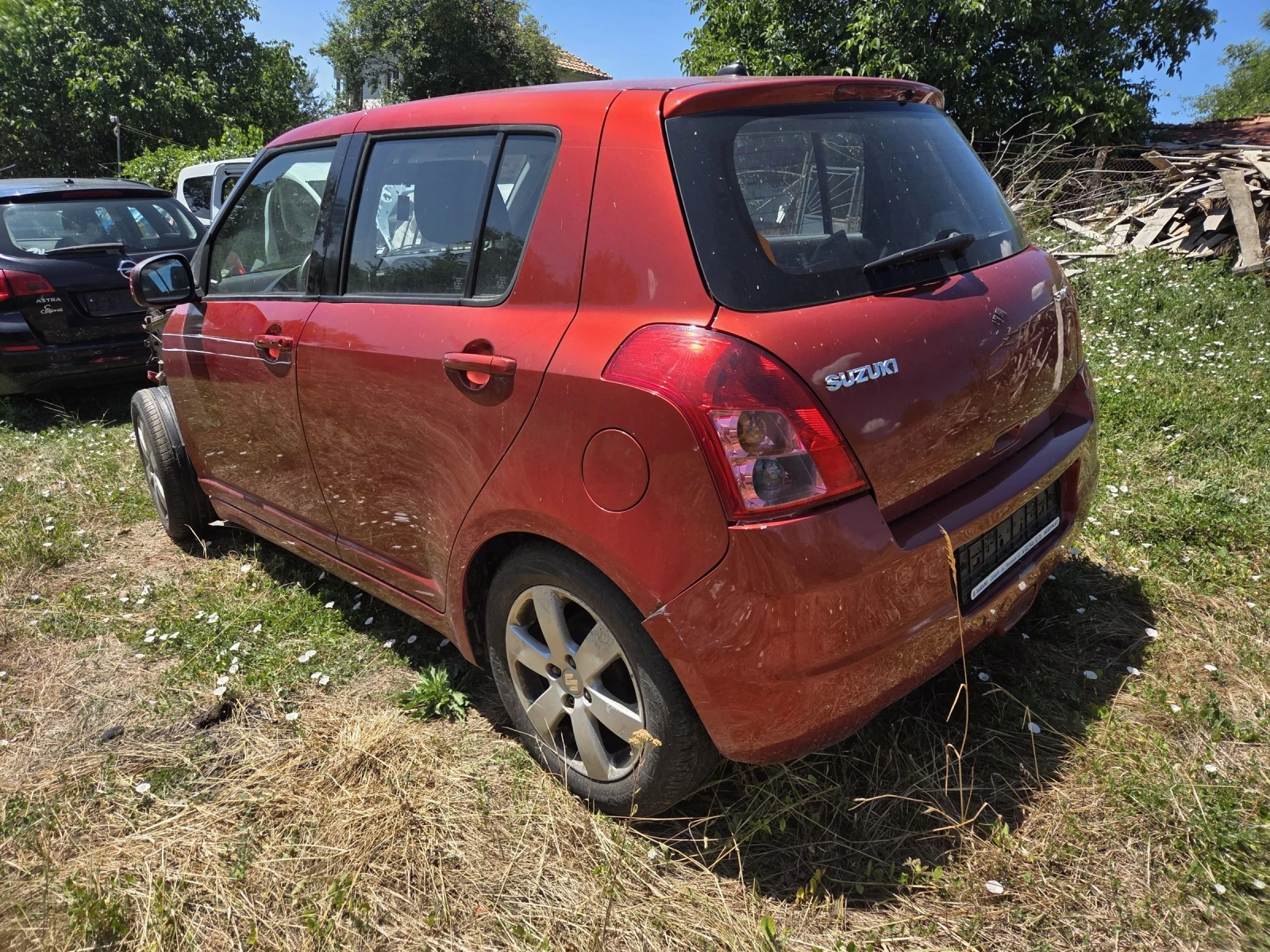 Suzuki Swift  - изображение 5