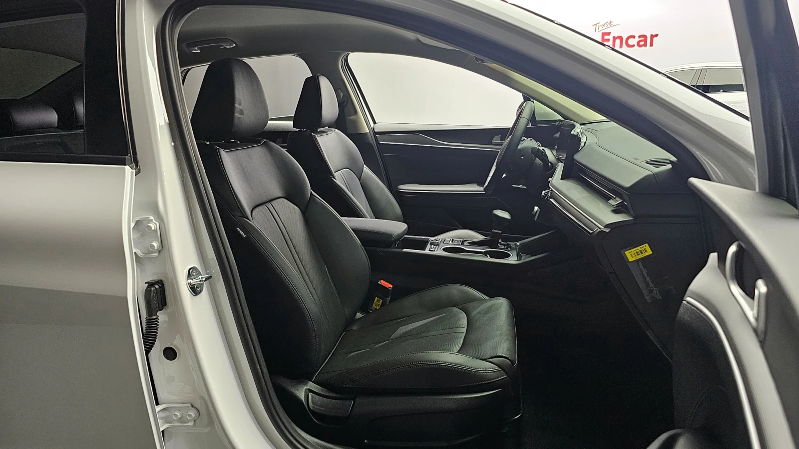 Kia K5 2.0 LPI | Mobile.bg   11