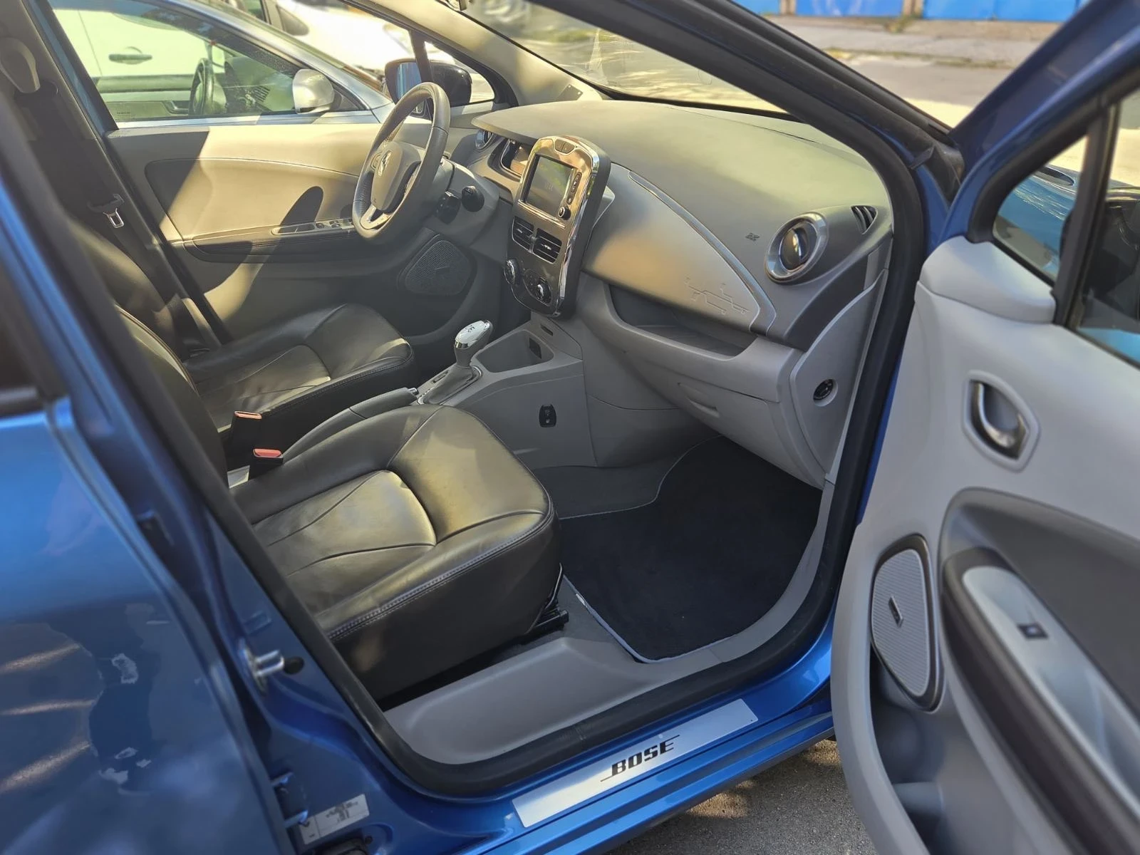 Renault Zoe 41kw Собствена батерия с гаранция до 26г. | Mobile.bg — изображение 6