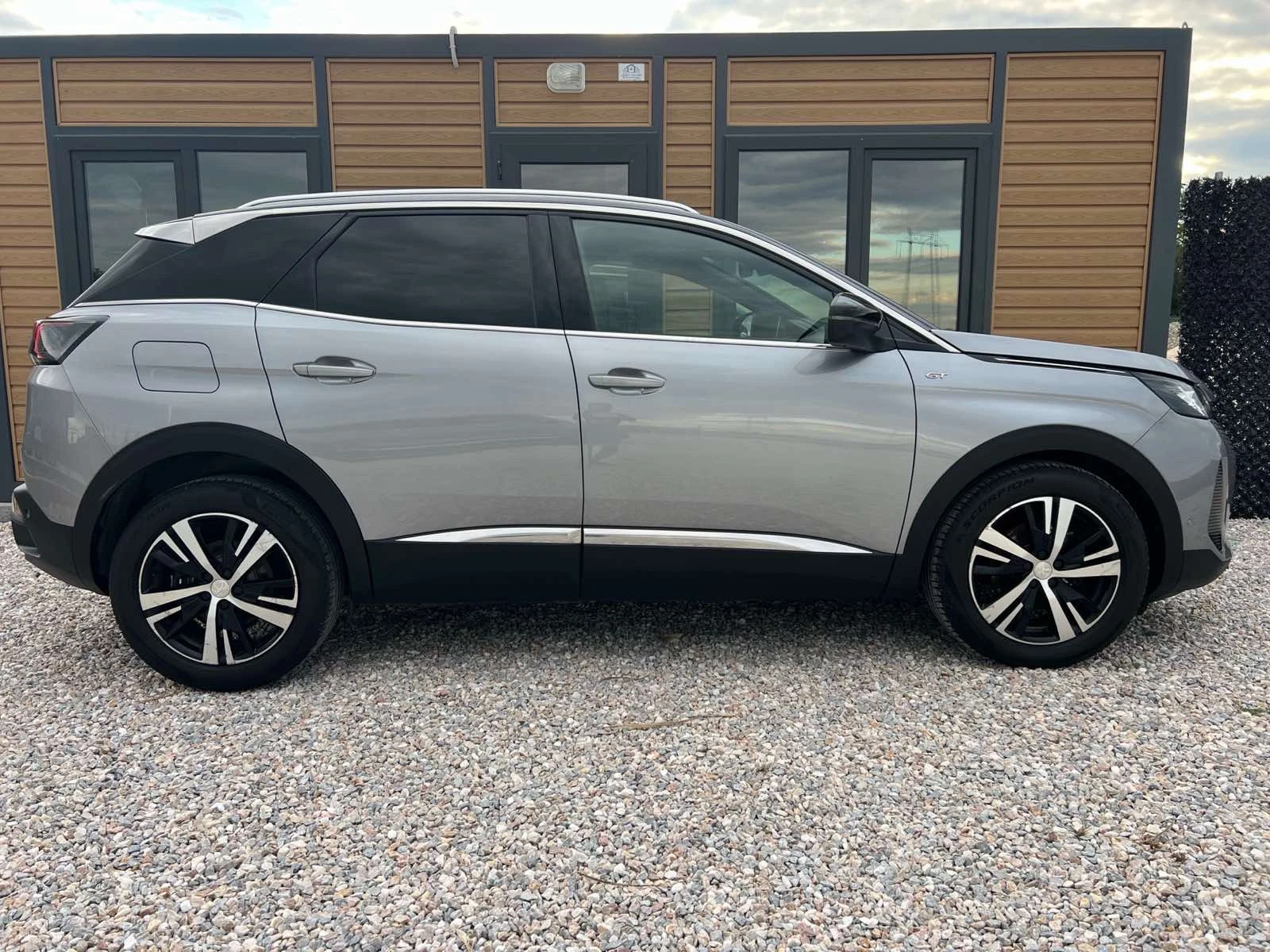 Peugeot 3008    GT-LINE*     1.5 HDI - изображение 4