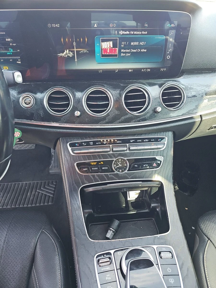 Mercedes-Benz E 300 AMG ����� | ��������� ����� | KEYLESS GO | HEAD-UP | Mobile.bg � ����������� 12