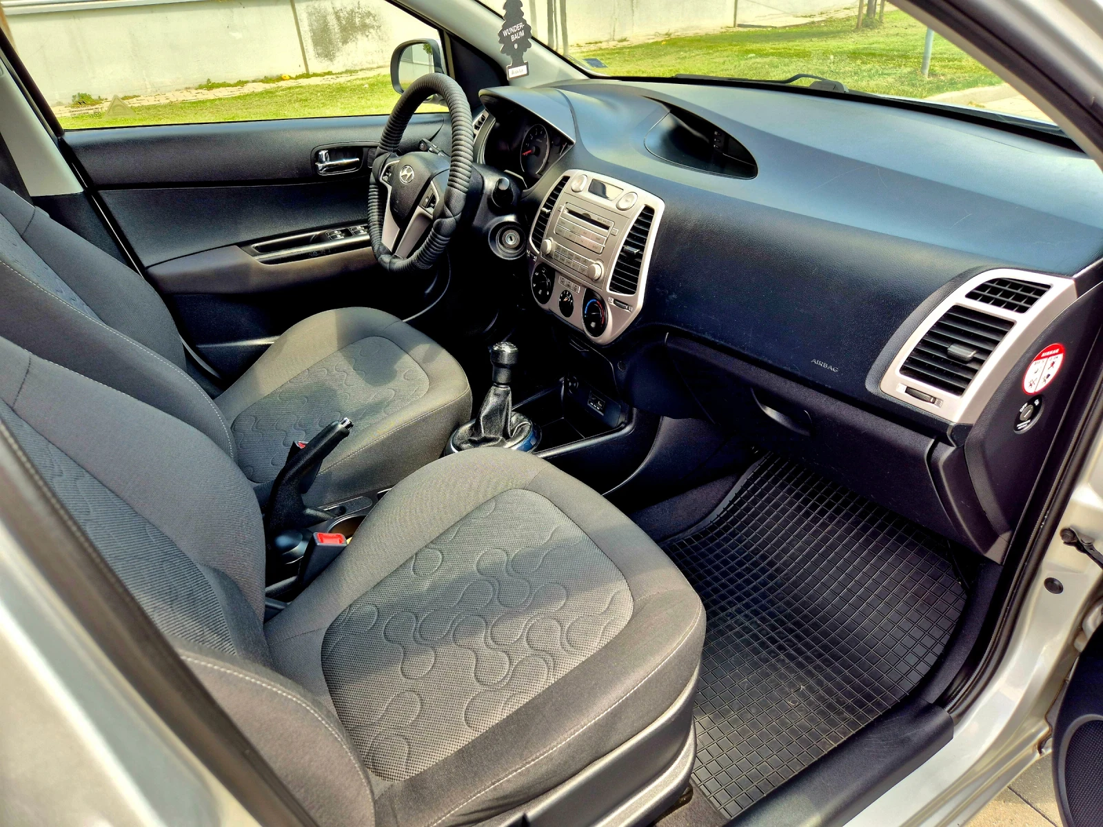 Hyundai I20 116 674 км! Euro 5A , снимка 12 - Автомобили и джипове - 53400604