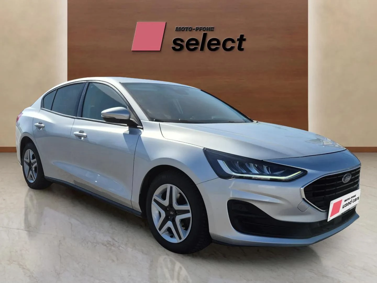 Ford Focus 1.0 EcoBoost, снимка 3 - Автомобили и джипове - 54197043