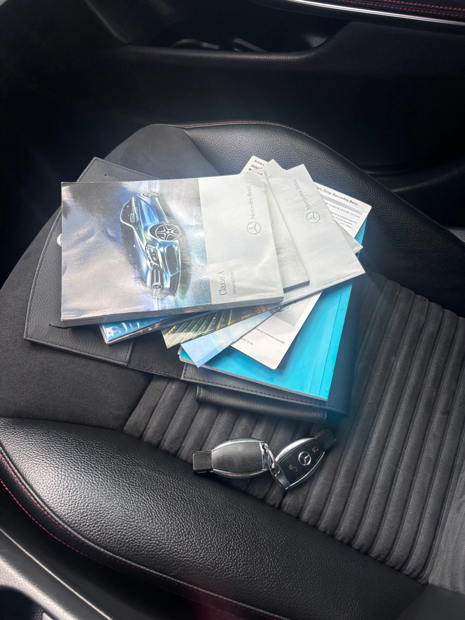 Mercedes-Benz A 180 * AMG* , снимка 9 - Автомобили и джипове - 54243136