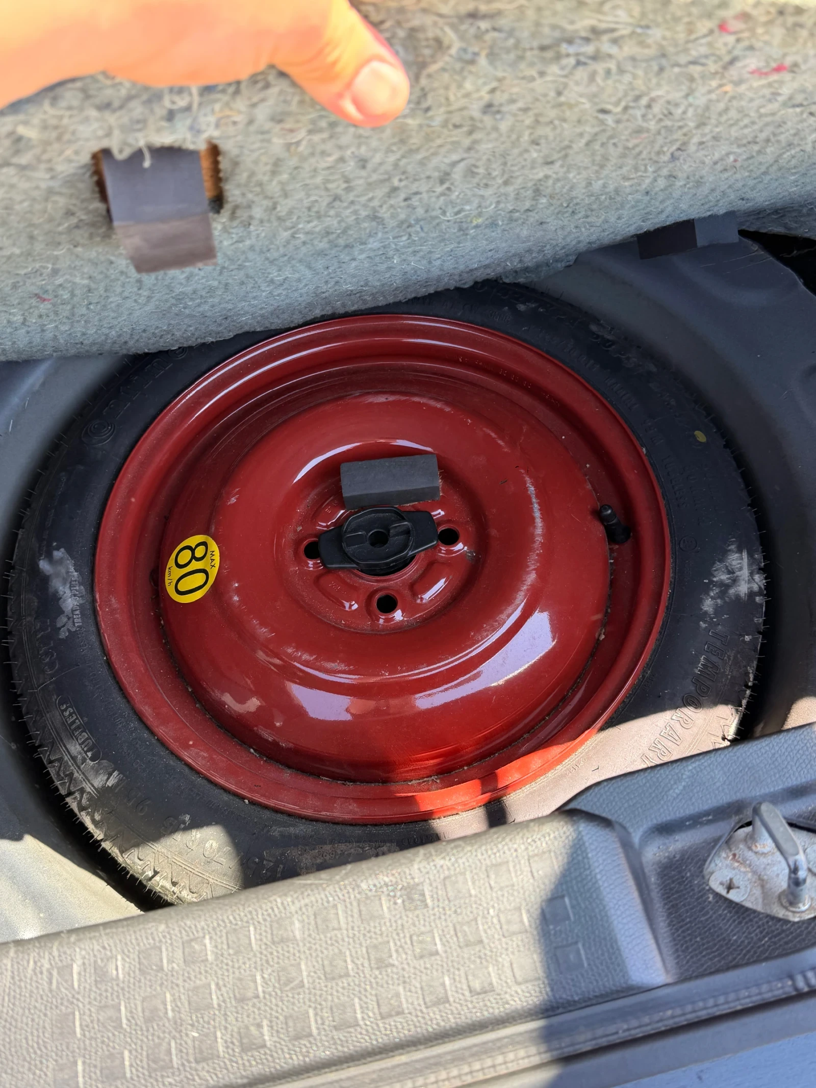 Suzuki Swift, снимка 13 - Автомобили и джипове - 54245262