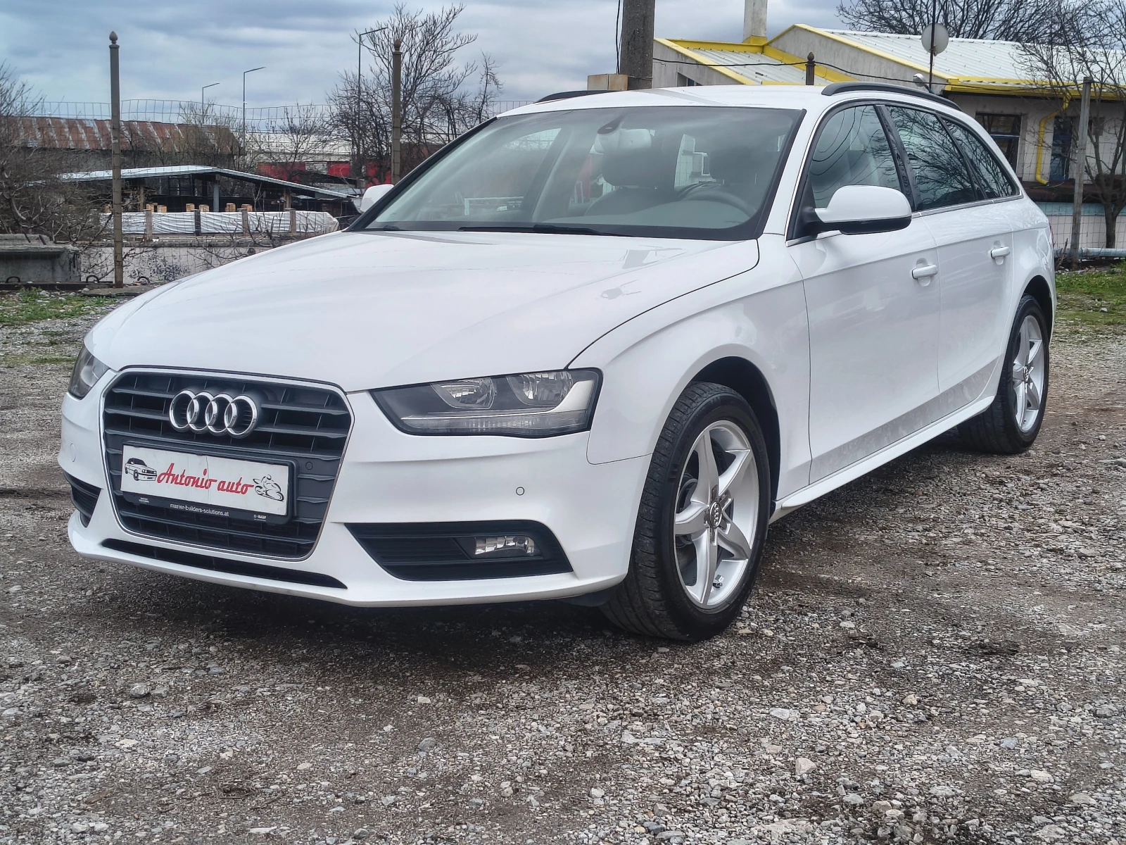 Audi A4 Facelift, снимка 2 - Автомобили и джипове - 54363221