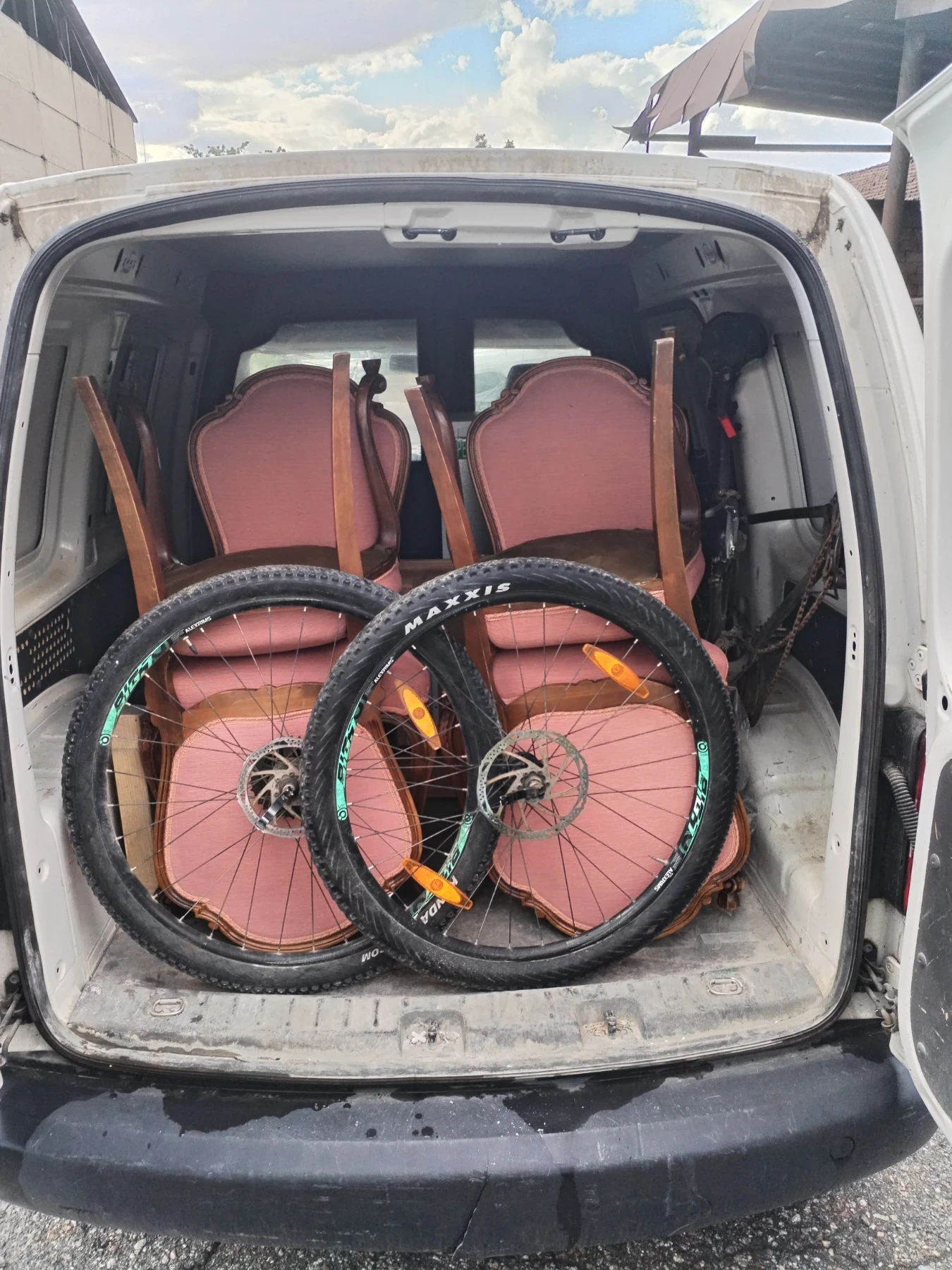 VW Caddy | Mobile.bg � ����������� 7