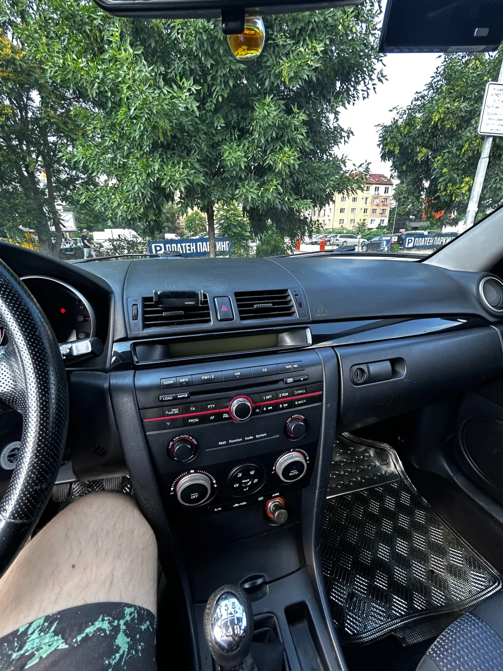 Mazda 3 1.6, снимка 6 - Автомобили и джипове - 55412128