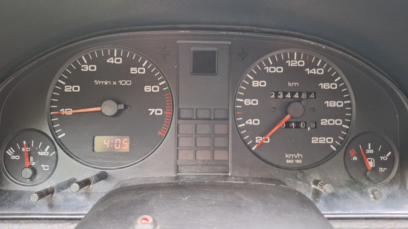 Audi 80, снимка 3 - Автомобили и джипове - 55423871