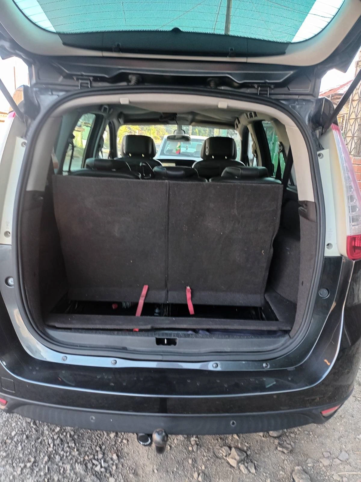 Renault Scenic, снимка 10 - Автомобили и джипове - 55891996