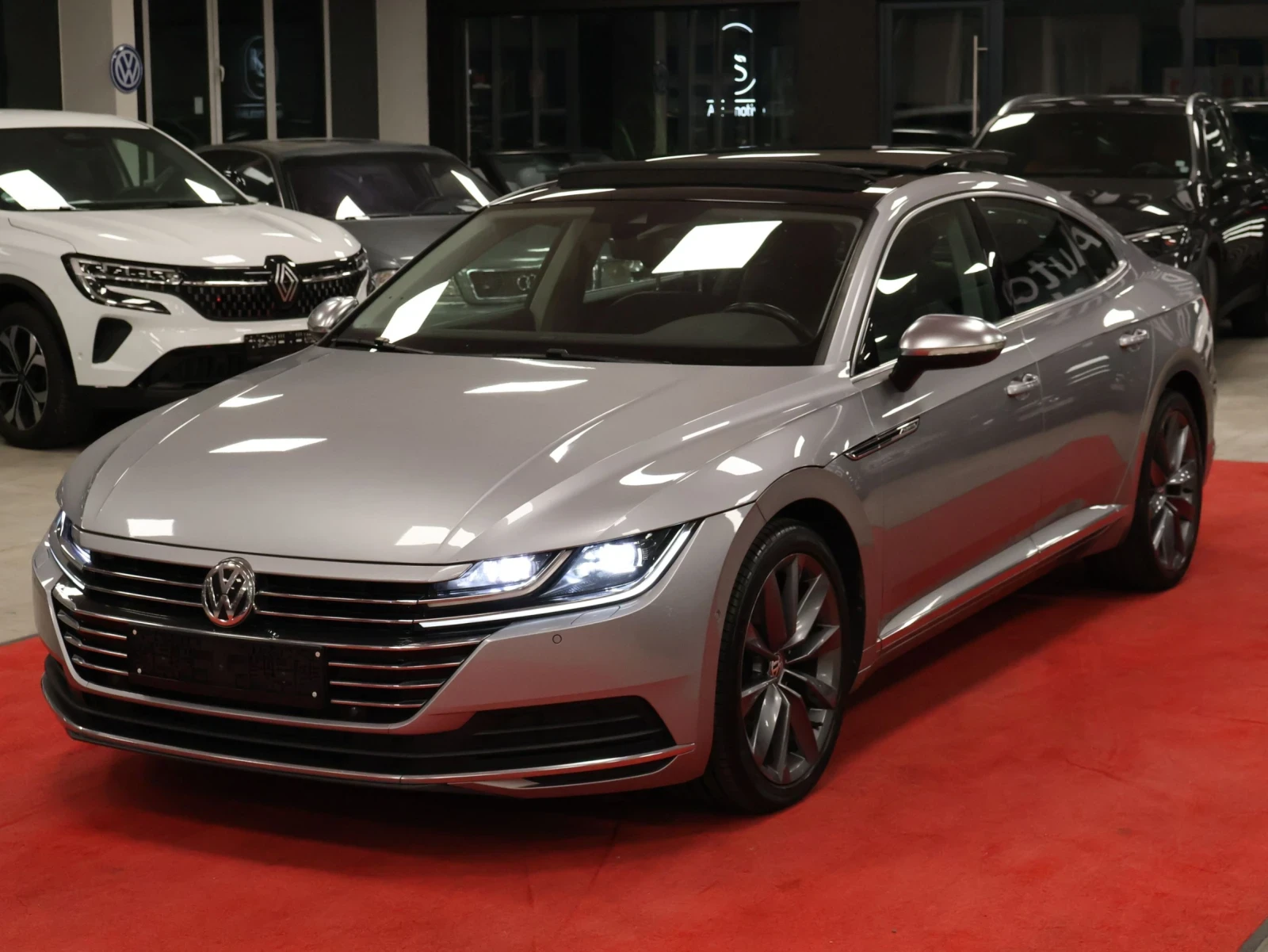 VW Arteon TSI | DSG | Elegance | ТОП Оборудване , снимка 3 - Автомобили и джипове - 56275536