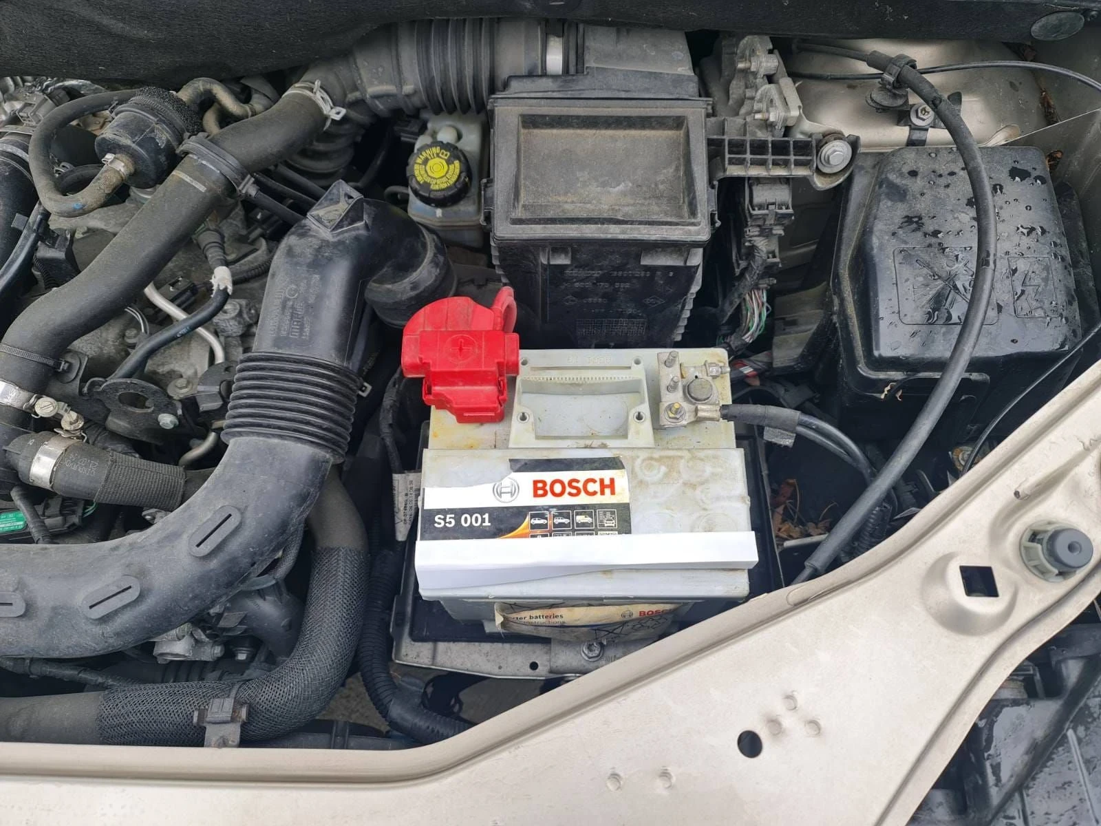 Dacia Lodgy 1.2 Газ бензин, снимка 6 - Автомобили и джипове - 56722097