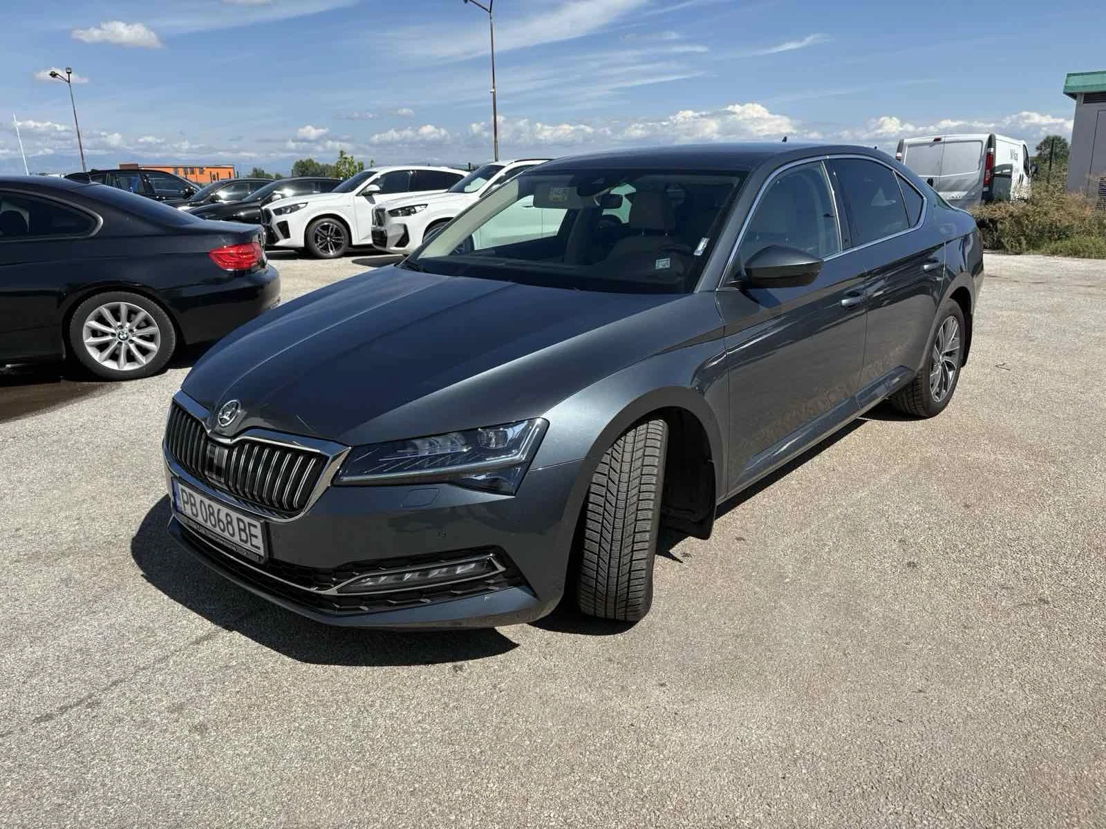 Skoda Superb, снимка 2 - Автомобили и джипове - 56725798