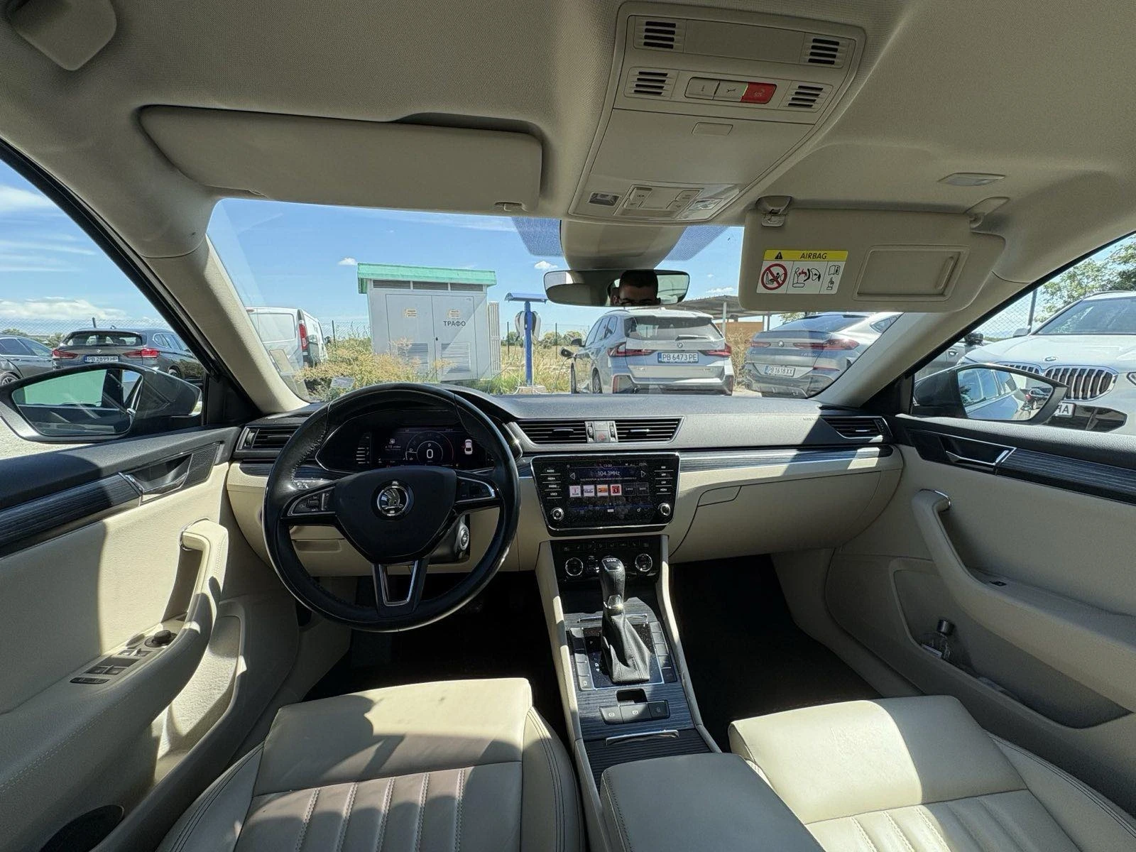 Skoda Superb, снимка 8 - Автомобили и джипове - 56725798