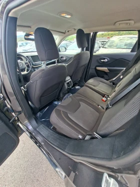 Jeep Cherokee 2.4 4x4, снимка 10