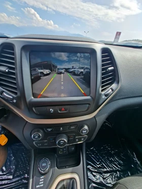 Jeep Cherokee 2.4 4x4, снимка 16