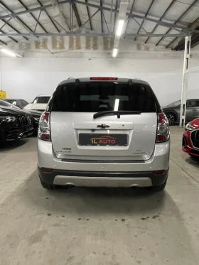 Chevrolet Captiva 2.2D/4x4/подгрев/камера/7местен/кожа/НОВА!!! - 15500 лв. / 7925.02 € - 55735944 4