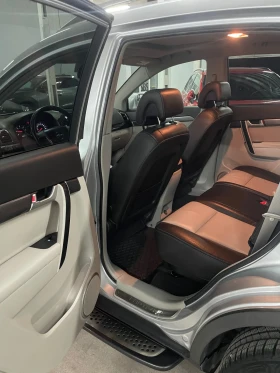 Chevrolet Captiva 2.2D/4x4/подгрев/камера/7местен/кожа/НОВА!!! - 15500 лв. / 7925.02 € - 55735944 8