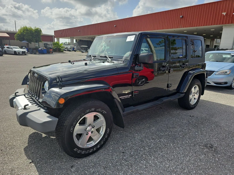 Jeep Wrangler Unlimited Sahara перфектен за газ, снимка 12 - Автомобили и джипове - 47368160