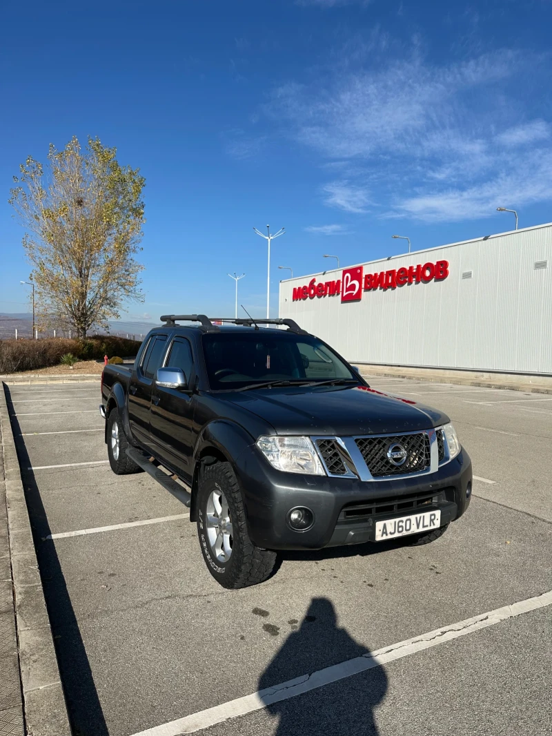 Nissan Navara 190hp, снимка 2 - Автомобили и джипове - 48188536