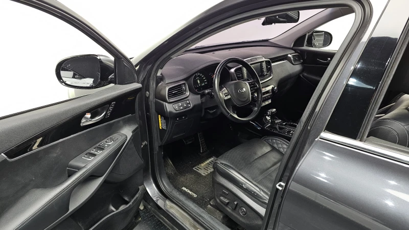 Kia Sorento 2.2 4WD MASTER autogeorge.com, снимка 10 - Автомобили и джипове - 52333599