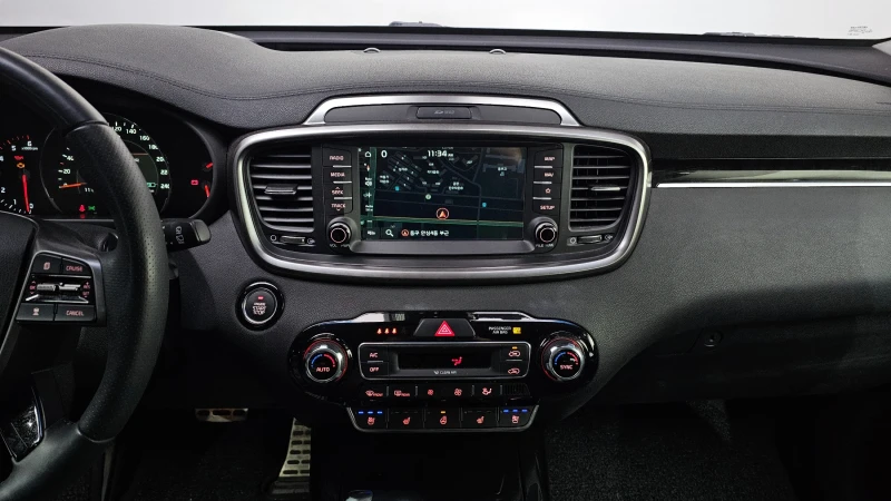 Kia Sorento 2.2 4WD MASTER autogeorge.com, снимка 14 - Автомобили и джипове - 52333599