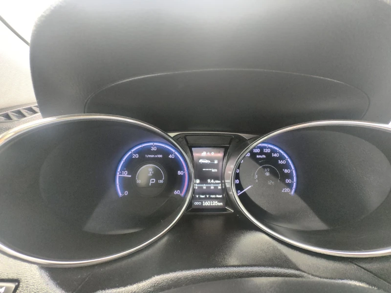 Hyundai IX35 2.0CRDI-184к.с XPossibile 4WD, снимка 14 - Автомобили и джипове - 52549396