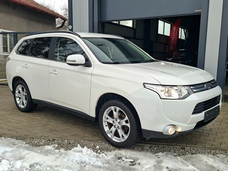 Mitsubishi Outlander 2.2Did * ПОДАРЪК* КОЖА* НАВИ* КАМЕРА* ПОДГРЕВ* ОБД, снимка 3 - Автомобили и джипове - 53393373