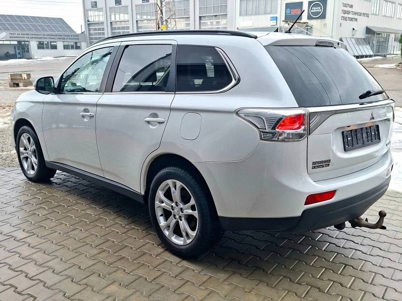 Mitsubishi Outlander 2.2Did * ПОДАРЪК* КОЖА* НАВИ* КАМЕРА* ПОДГРЕВ* ОБД, снимка 7 - Автомобили и джипове - 53393373