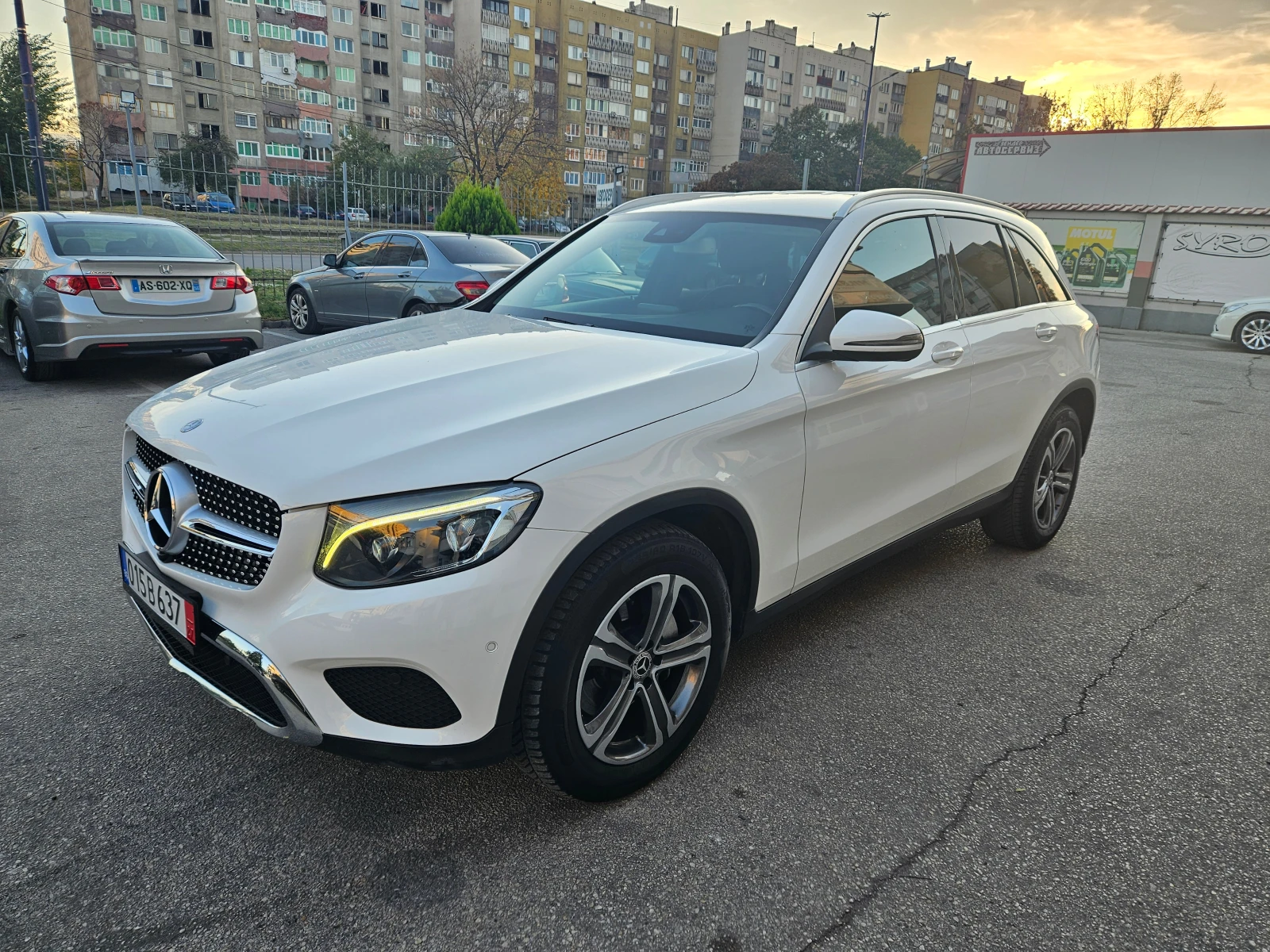 Mercedes-Benz GLC 220 d/4Matic/Premium/BURMESTER/AT9 - [1] 