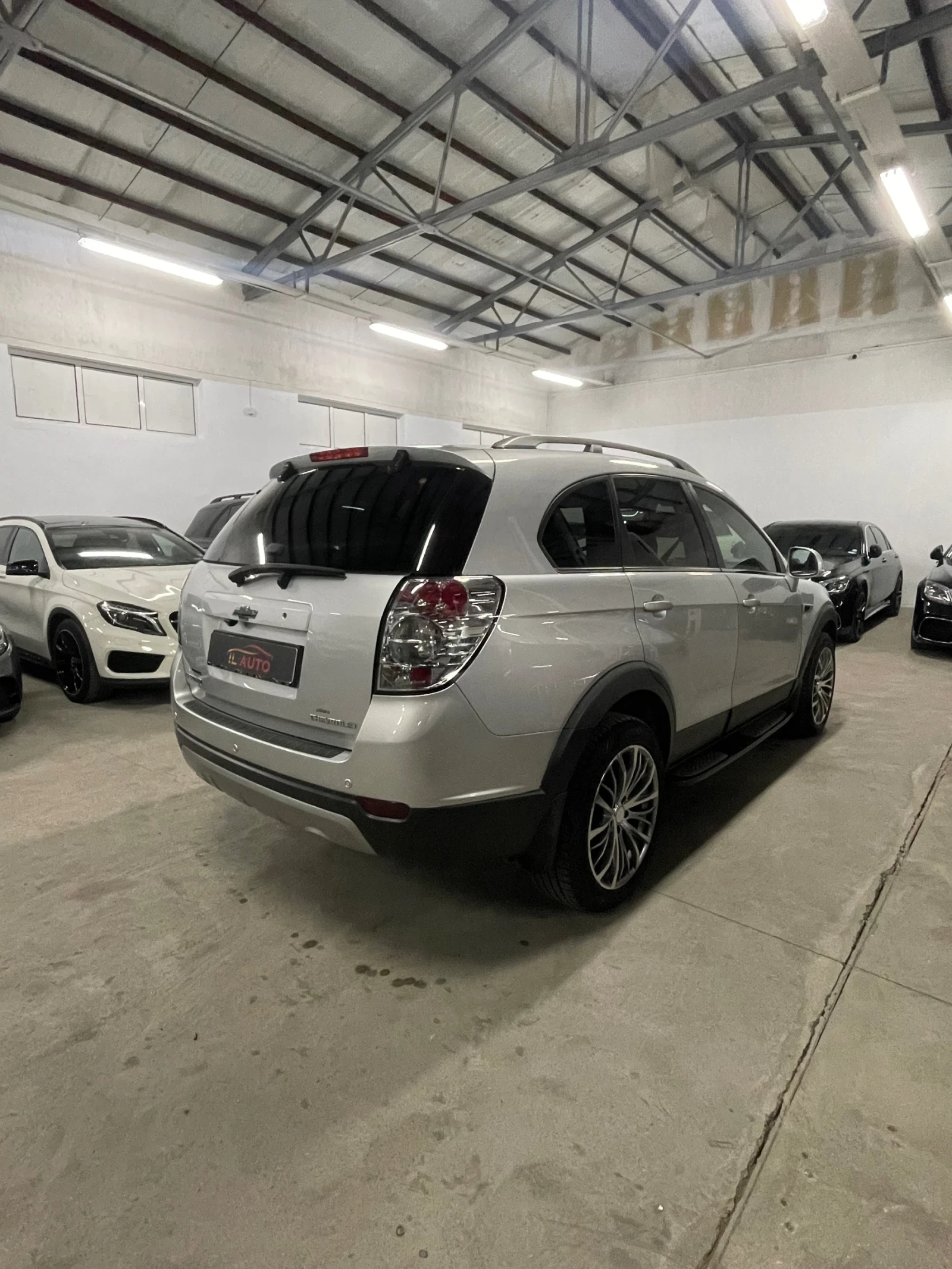 Chevrolet Captiva 2.2D/4x4/подгрев/камера/7местен/кожа/НОВА!!! - изображение 5