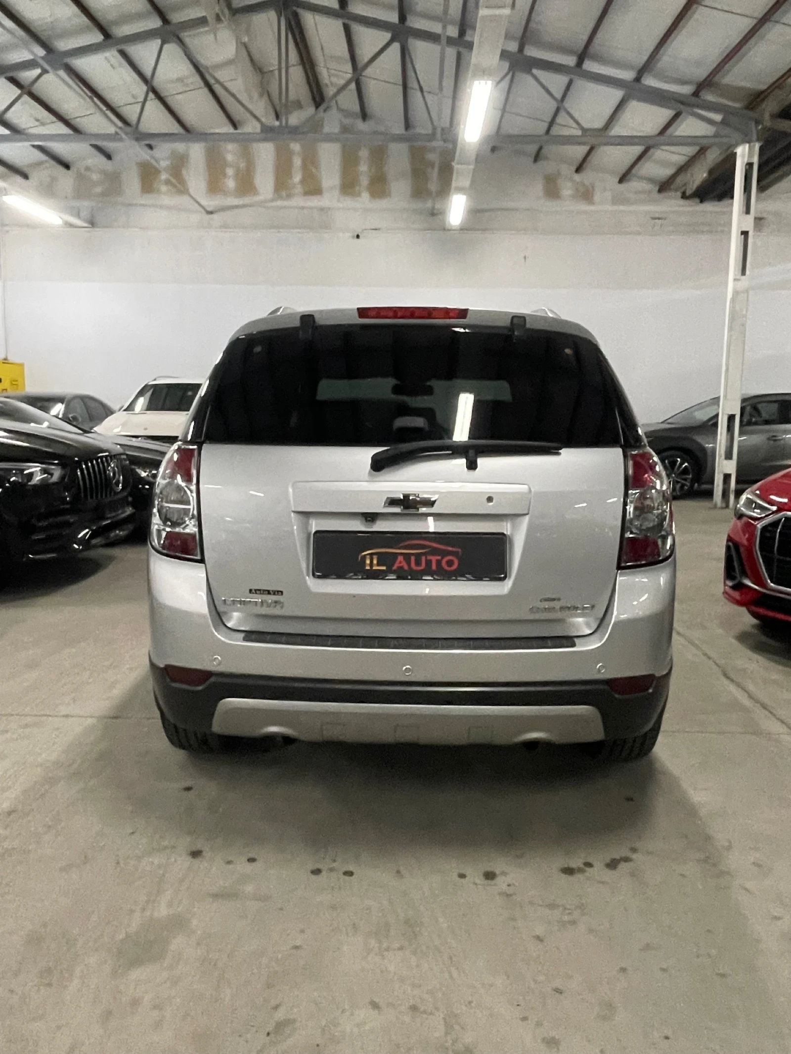 Chevrolet Captiva 2.2D/4x4/подгрев/камера/7местен/кожа/НОВА!!! - изображение 4