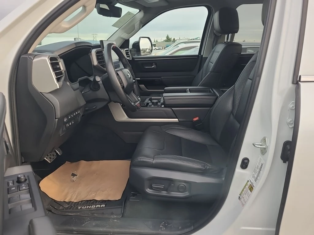 Toyota Tundra * LIMITED CREW CAB SHORT BED * CARFAX * ��� ������ | Mobile.bg � ����������� 5