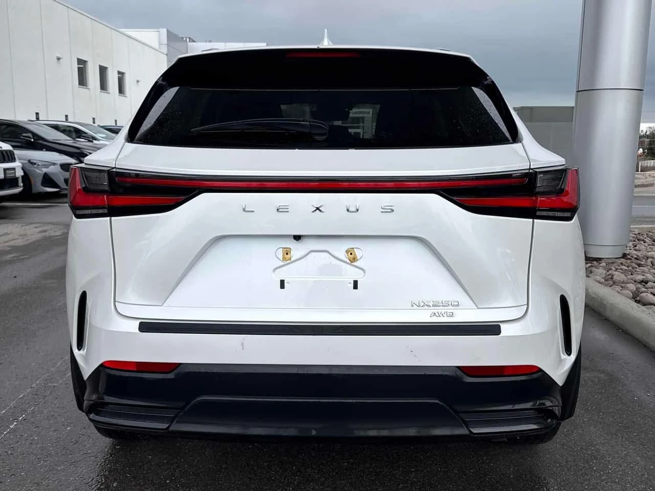 Lexus NX * 250 AWD * 2 КЛЮЧА* ПОДГРЕВ* KEYLESS* , снимка 4 - Автомобили и джипове - 54178117