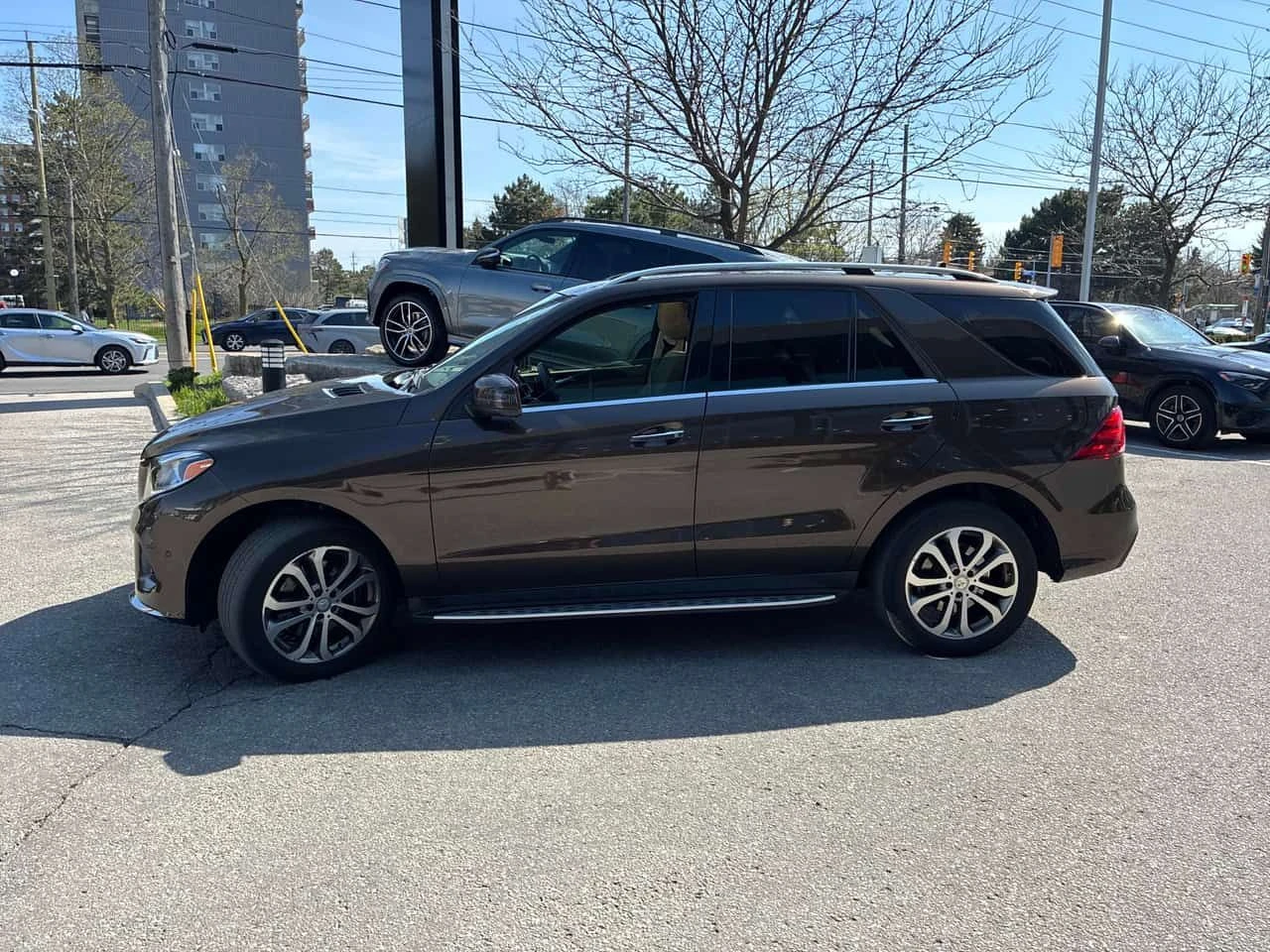 Mercedes-Benz GLE 350 d CARFAX, снимка 3 - Автомобили и джипове - 54323699