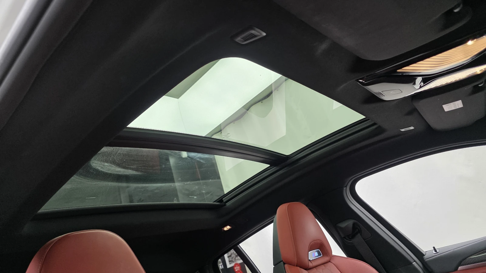 BMW X4 M COMPETITION* HUD* DIS* 360* HARMAN* ОБДУХ* КРАЙН, снимка 12 - Автомобили и джипове - 55573234