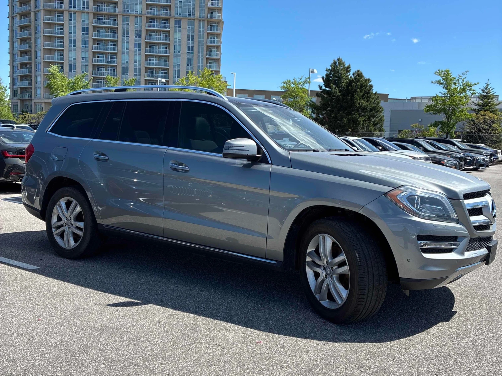 Mercedes-Benz GL 350 BlueTEC | CARFAX | АВТОКРЕДИТ БЕЗ ПЪРВОНАЧАЛНА , снимка 3 - Автомобили и джипове - 55872332