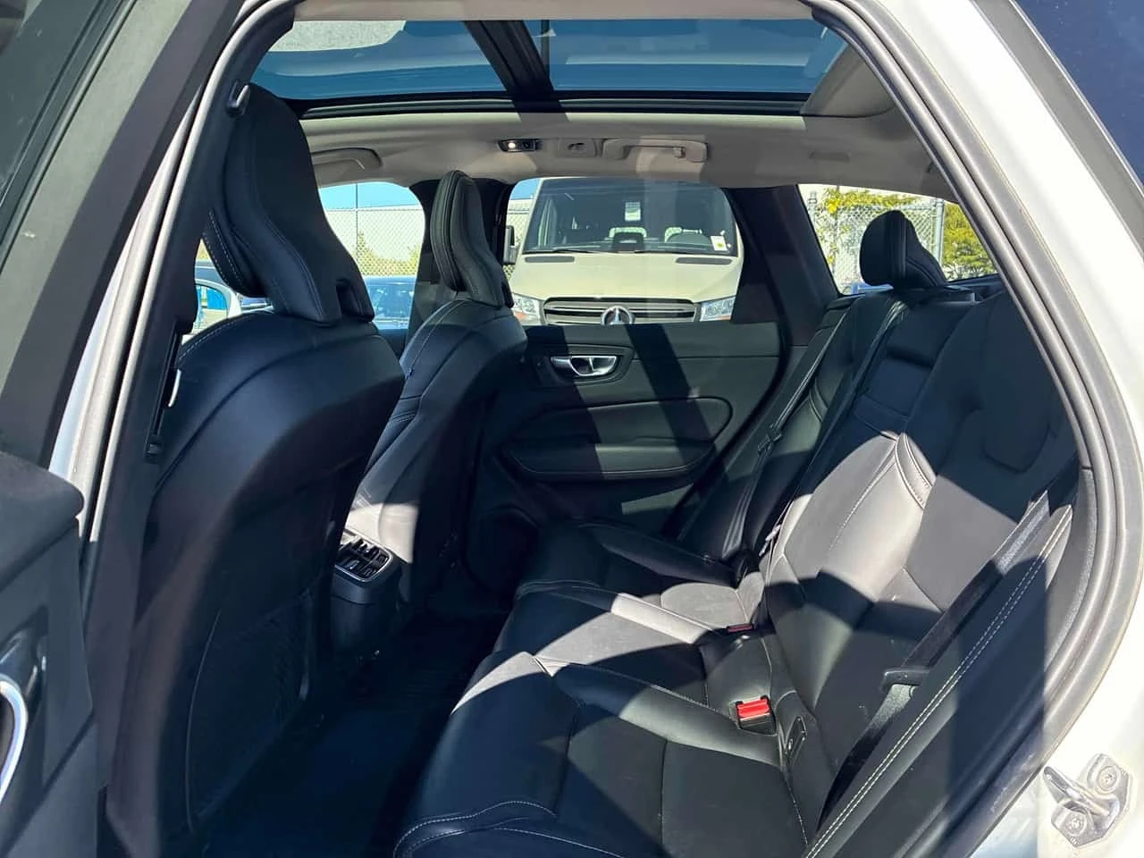 Volvo XC60 * Inscription * CARFAX *  | Mobile.bg � ����������� 13