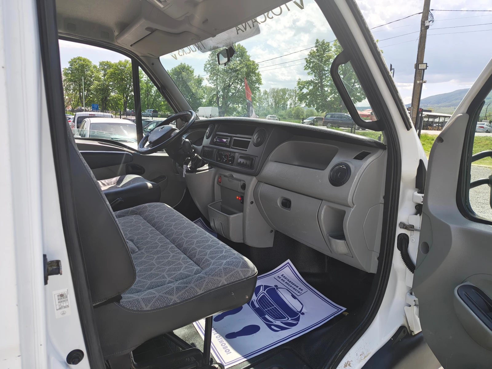Renault Master 3.0 DCI, снимка 11 - Бусове и автобуси - 54356393