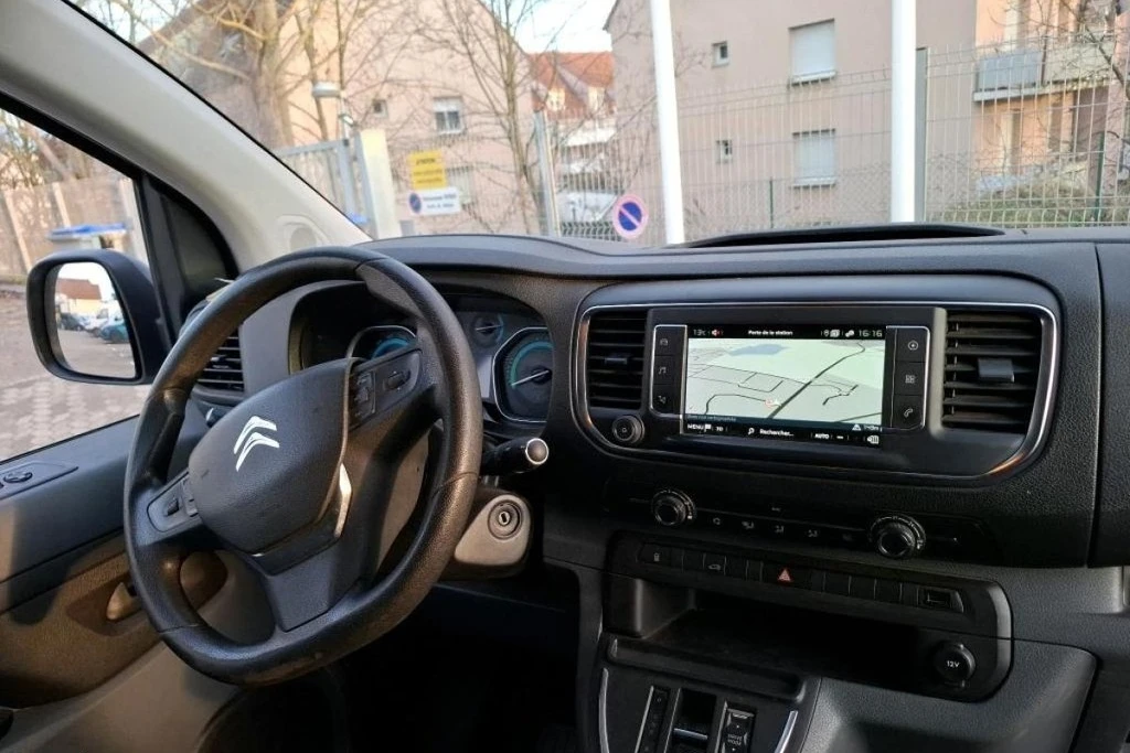 Citroen Jumpy eJumpy Fourgon 75 kWh, снимка 5 - Бусове и автобуси - 54621676