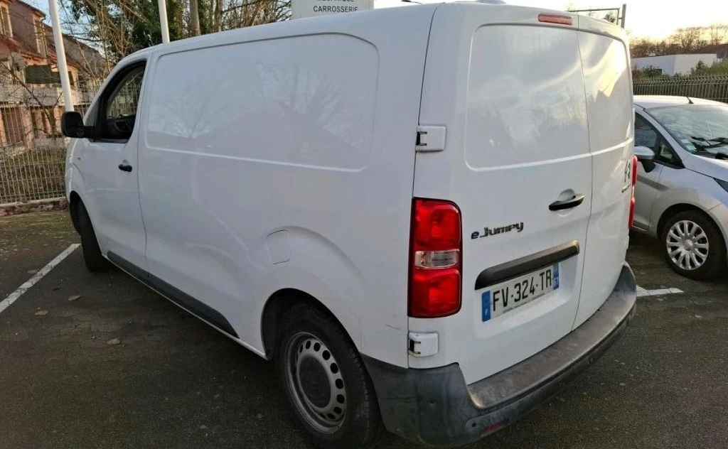 Citroen Jumpy eJumpy Fourgon 75 kWh, снимка 3 - Бусове и автобуси - 54621676