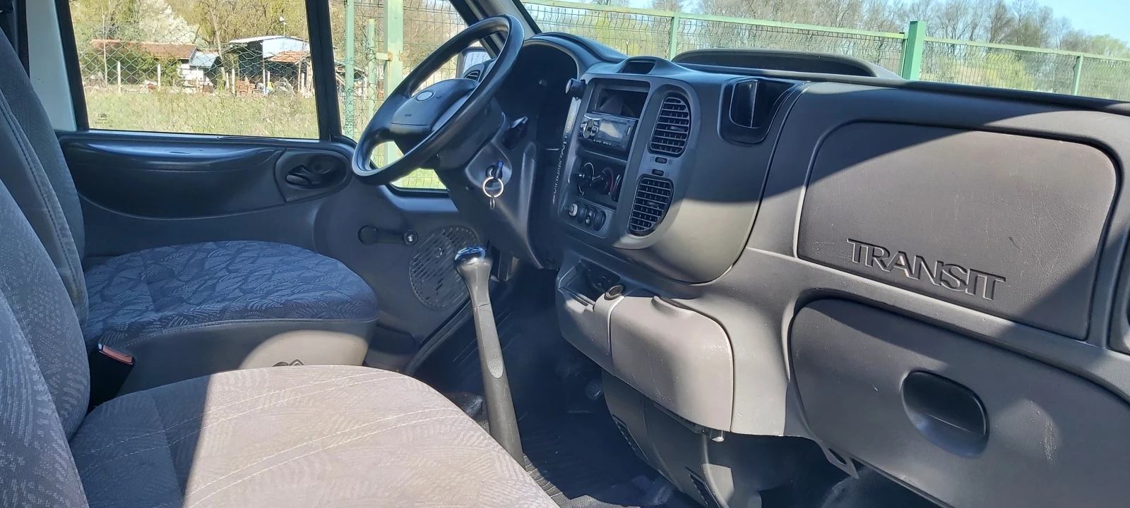 Ford Transit 2.4 TDi-ITALIA, снимка 8 - Бусове и автобуси - 54874191