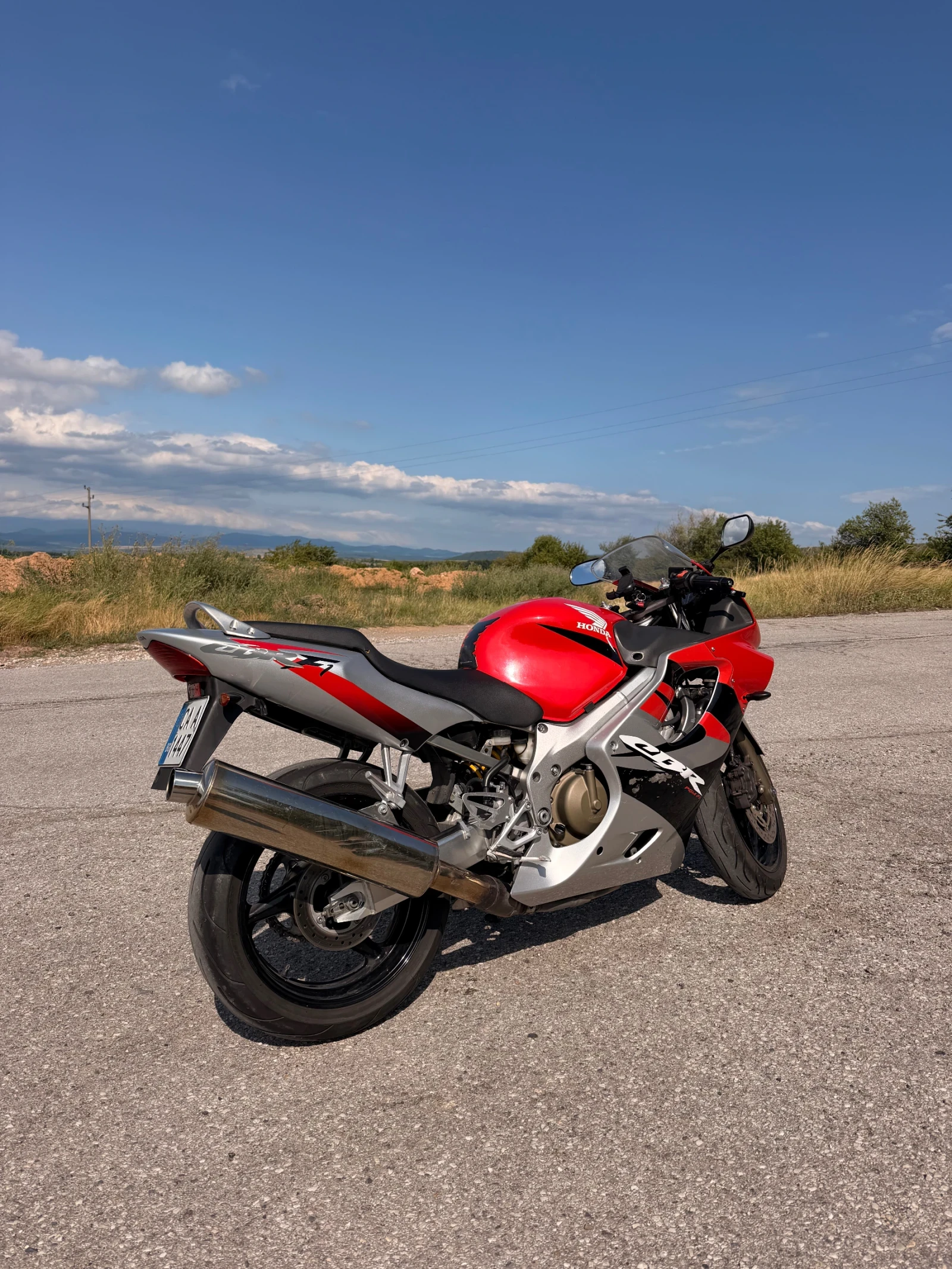 Honda Cbr 600 F4i, снимка 3 - Мотоциклети и мототехника - 55380264