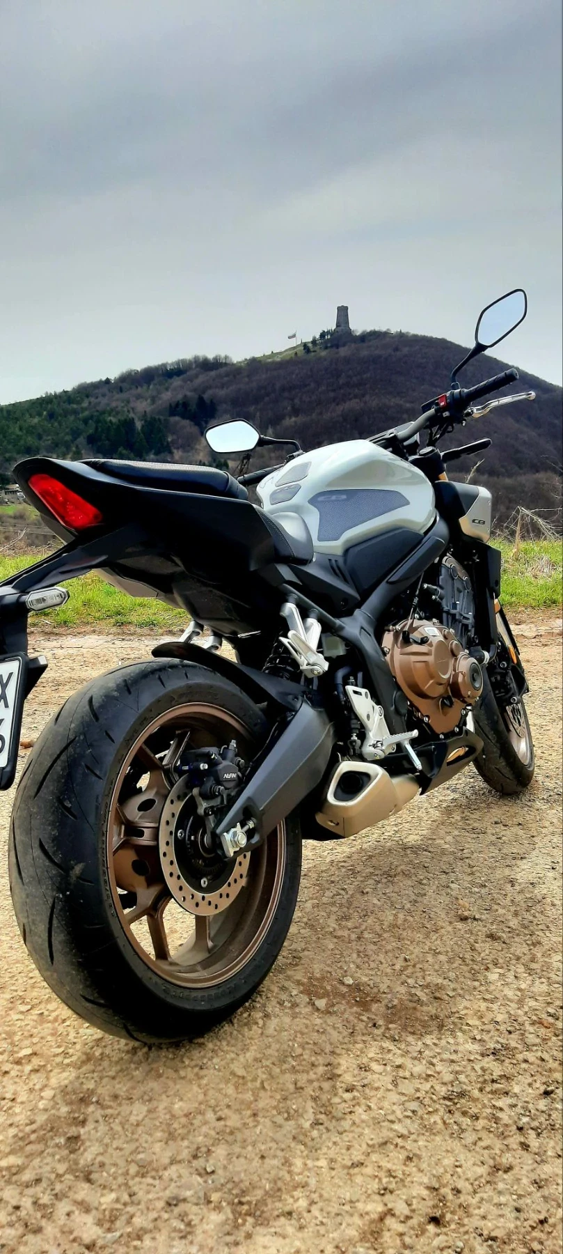 Honda Cb 650R, снимка 2 - Мотоциклети и мототехника - 55737519